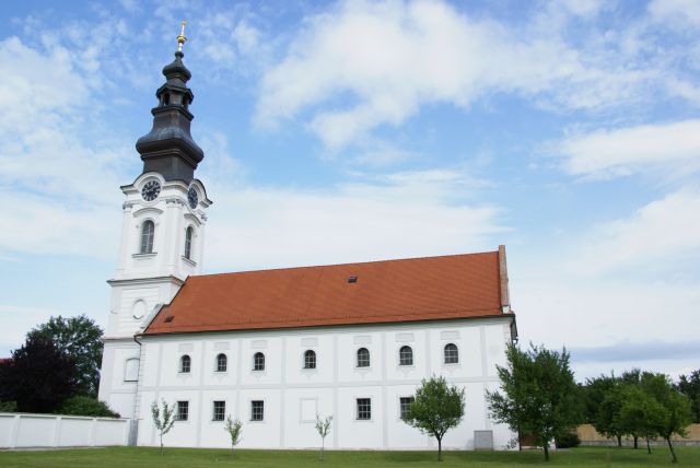 Das südburgenländische Oberwart (im Bild die reformierte Kirche) war Tagungsort der diesjährigen Synode H.B. (Bildnachweis: Reformierte Kirche Oberwart).