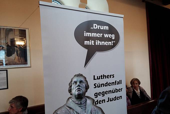 Eine Ausstellung in Salzburg setzt sich im Vorfeld des Reformationsjubiläums 2017 mit einer dunklen Seite des Reformators Martin Luther auseinander. (Foto: epdÖ/T.Dasek)