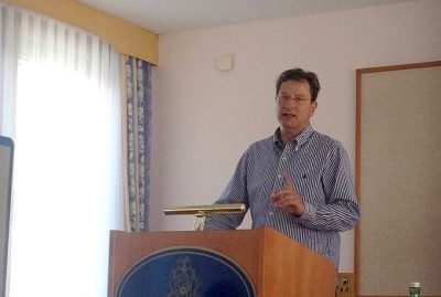 Pfarrer Stefan Schumann wurde bei der Hauptversammlung des Vereins evangelischer Pfarrerinnen und Pfarrer in Österreich (VEPPÖ) in Neusiedl am See als Obmann wiedergewählt. (Foto: epdÖ)