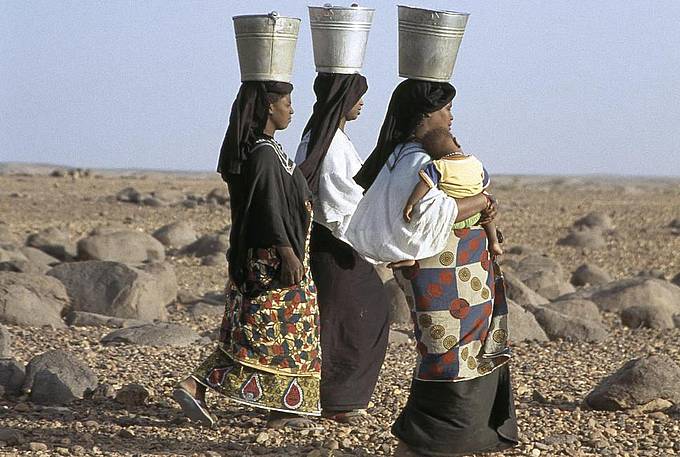 Im westafrikanischen Sahel droht eine neue Hungerkatastrophe, seit Jahren führen extreme Wetterbedingungen zu Dürre, Ernteausfällen und Überschwemmungen (Foto: Irmin Eitel/Brot für die Welt)