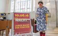 Einer von vielen Höhepunkten: Die Clownin Gwendolin Grübel führt bei der "Langen Nacht der Kirchen" durch die Wiener Otto-Wagner-Kirche. (Foto: Michaela Speringer)