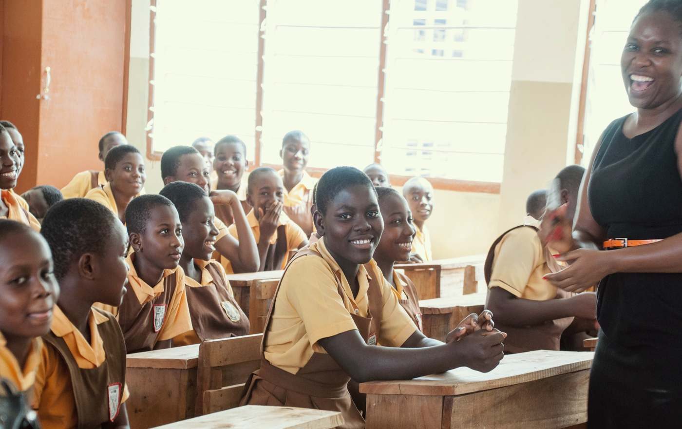Einen Einblick in das Leben in Afrika gibt der Workshop "Erzähl mir was von Afrika", gestaltet von Brot für die Welt, der Partnerschaft mit Ghana und dem EAWM, der von Pfarrgemeinden und Schulklassen gebucht werden kann. (Foto: Wikipedia/USAAID in Africa Ghana)