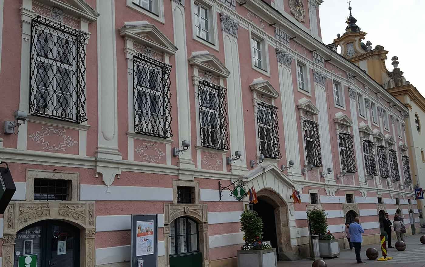 Im 16. Jahrhundert war das Rathaus in St. Pölten das Zentrum des Protestantismus. Foto: epd / T. Dasek