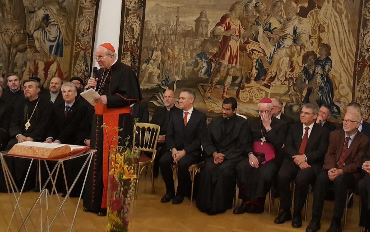 Beim traditionellen „Ökumenischen Empfang“ konnte Kardinal Christoph Schönborn zahlreiche Vertreterinnen und Vertreter der Kirchen begrüßen. Foto: epd/Dasek