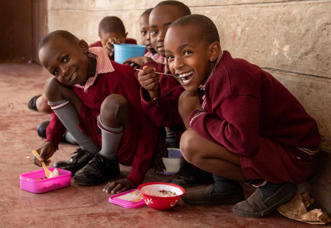Brot für die Welt arbeitet gemeinsam mit einem engagierten Team, um Kindern in Korogocho, einem der größten Slums in Kenias Hauptstadt Nairobi, Hoffnung auf eine Zukunft zu geben. (Foto: Claudia Hüttner / Brot für die Welt)