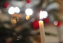 Zahlreiche evangelischen Beiträge begleiten heuer wieder in Radio und Fernsehen durch die Zeit zwischen Weihnachten und Neujahr. (Foto: epd/Uschmann)