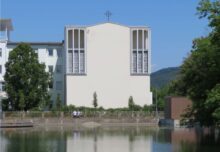Aus der 1960 erbauten Kapelle auf dem „campus Horn“ wird am 24. September der TV-Gottesdienst live übertragen. (Foto: B. Schiller)