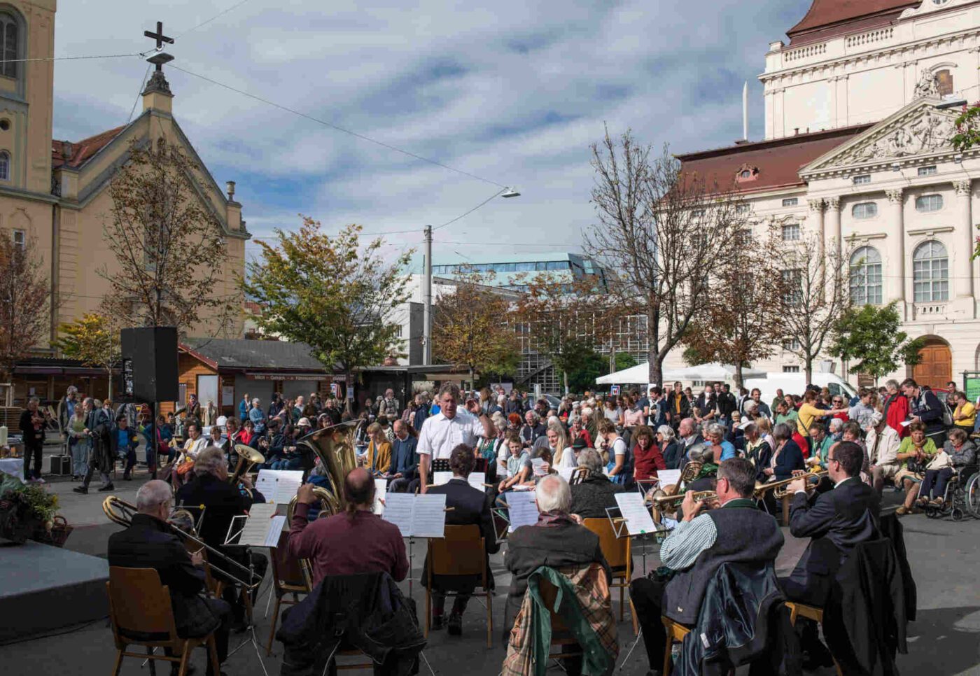 So wie schon im Herbst 2022 feiern die evangelischen Pfarrgemeinden von Graz auch heuer wieder einen gemeinsamen Open Air-Erntedankgottesdienst. (Foto: Meitz)