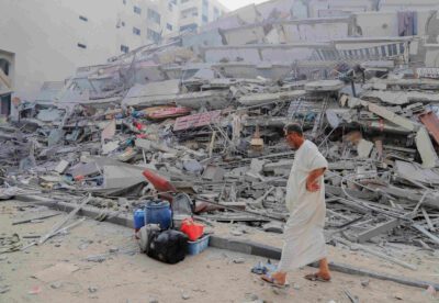 Ruinen in Gaza-Stadt nach einem Militärschlag der Israelis am 8.10.2023. (Foto: depositphotos/thenews2.com)